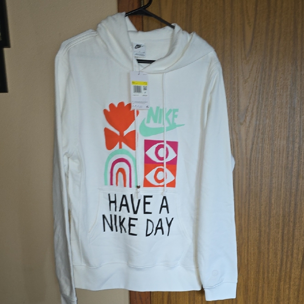 Nike Men's White Graphic Hoodie